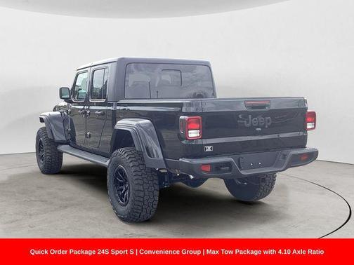 Black Clearcoat 2026 Jeep Gladiator Sport S