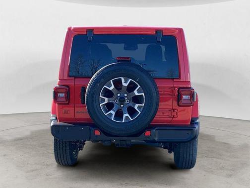 2026 Jeep Wrangler 4-Door Sahara 4x4