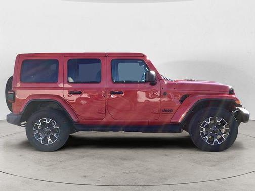 2026 Jeep Wrangler 4-Door Sahara 4x4