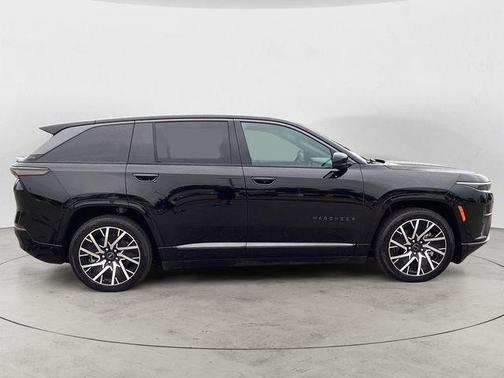 2025 Jeep Wagoneer S Limited