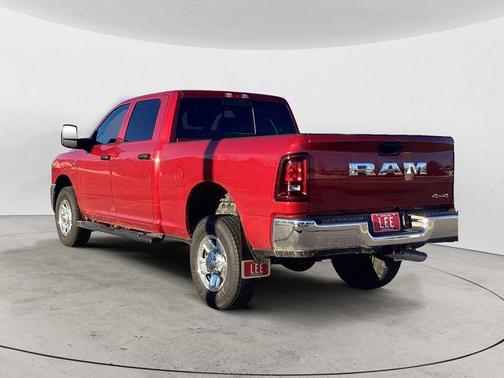 2026 RAM 2500 Tradesman Crew Cab 4x4 6'4' Box