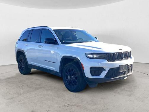 2024 Jeep Grand Cherokee Altitude