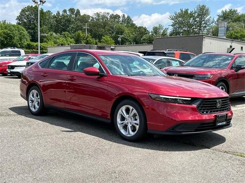 2025 Honda Accord LX 1.5T