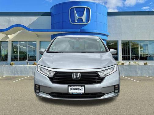 Lunar Silver Metallic 2023 Honda Odyssey EX-L