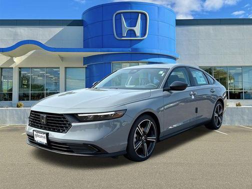 Urban Gray Pearl 2026 Honda Accord SE