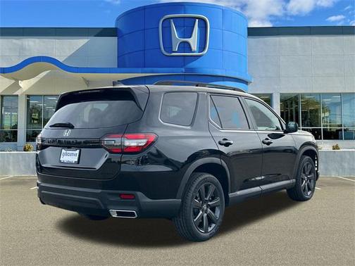 2025 Honda Pilot Sport