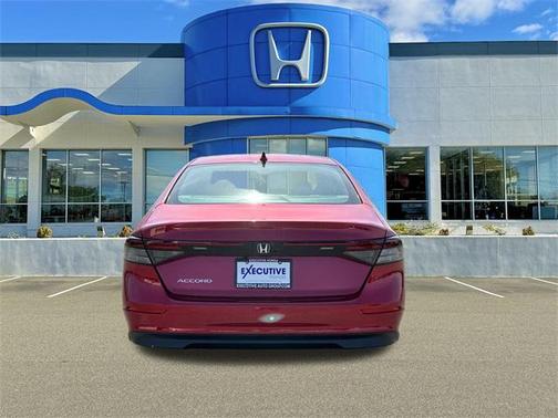2025 Honda Accord LX 1.5T