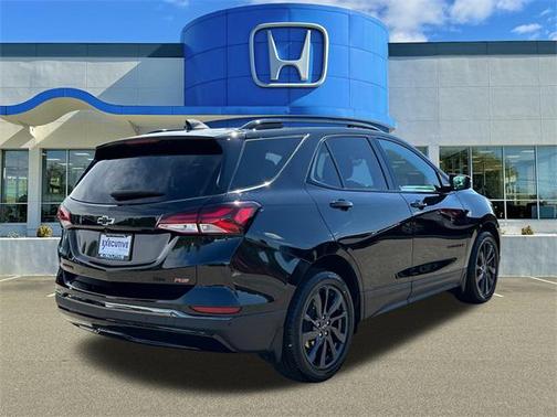 2022 Chevrolet Equinox AWD RS