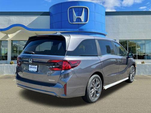 Modern Steel Metallic 2026 Honda Odyssey Touring