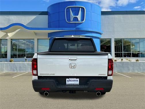 2022 Honda Ridgeline Black