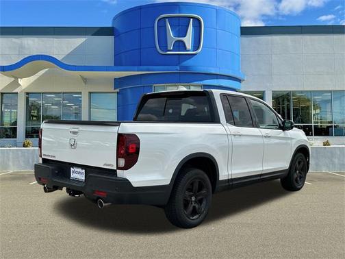 2022 Honda Ridgeline Black