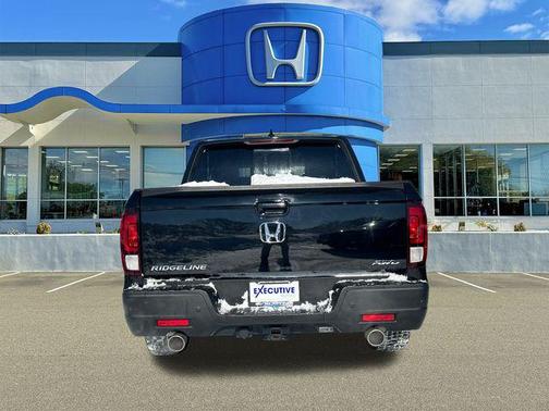 2023 Honda Ridgeline Black