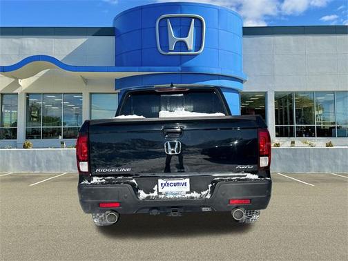 2023 Honda Ridgeline Black
