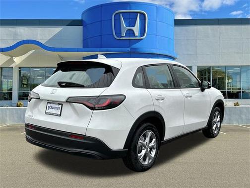 2025 Honda HR-V LX