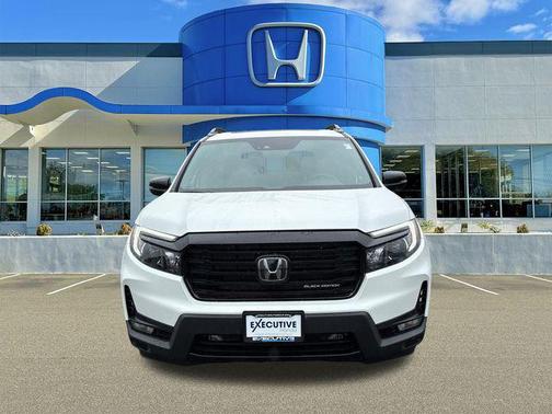 Platinum White Pearl 2024 Honda Passport AWD Black