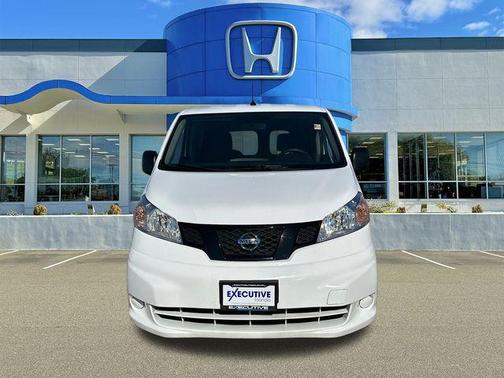 2021 Nissan NV200 S
