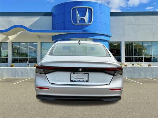 2025 Honda Accord LX 1.5T