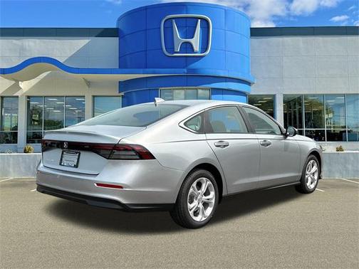 2025 Honda Accord LX 1.5T