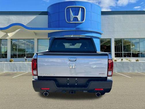 2023 Honda Ridgeline Sport