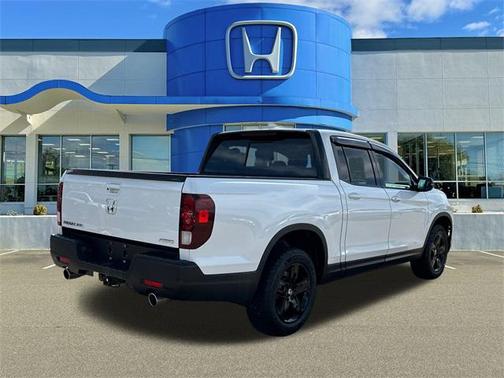 2022 Honda Ridgeline Black