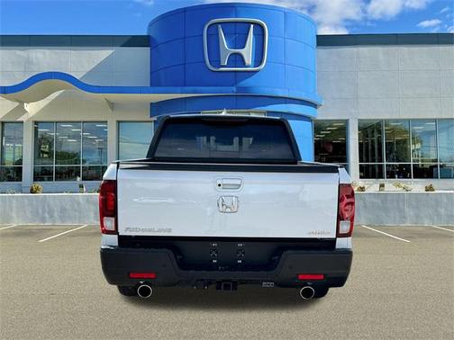 2022 Honda Ridgeline Black