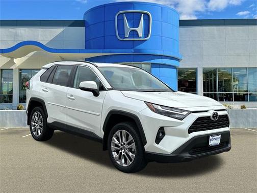 2022 Toyota RAV4 XLE Premium