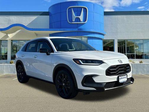 Platinum White Pearl 2024 Honda HR-V AWD Sport