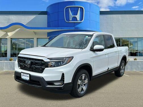 Platinum White Pearl 2026 Honda Ridgeline RTL