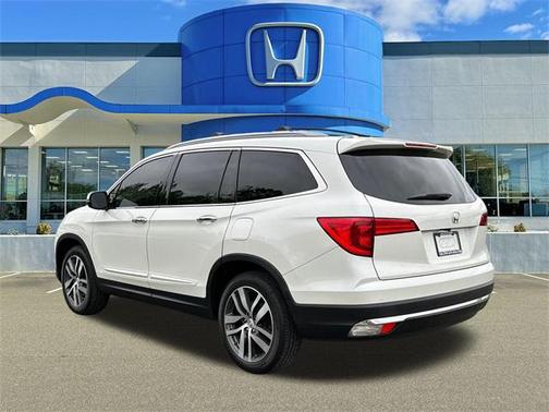 2017 Honda Pilot Elite
