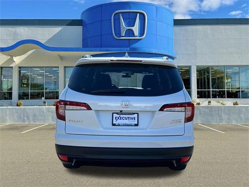 2022 Honda Pilot AWD Sport