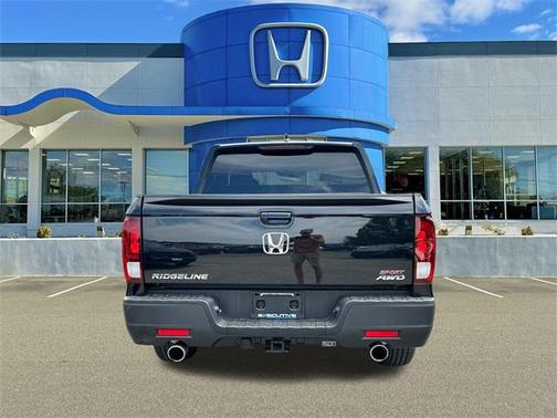 2023 Honda Ridgeline Sport
