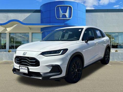 Platinum White Pearl 2025 Honda HR-V AWD Sport