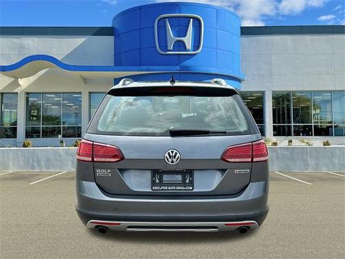 2019 Volkswagen Golf Alltrack TSI S