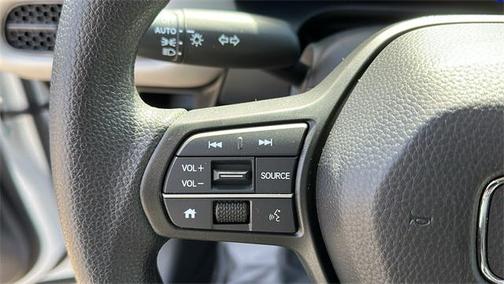 2025 Honda HR-V LX