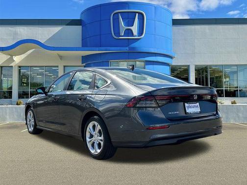 2025 Honda Accord LX 1.5T