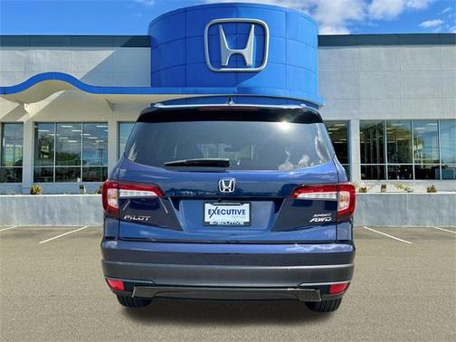 2022 Honda Pilot AWD Sport