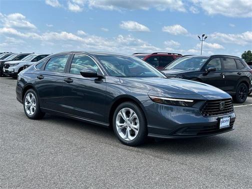 2025 Honda Accord LX 1.5T