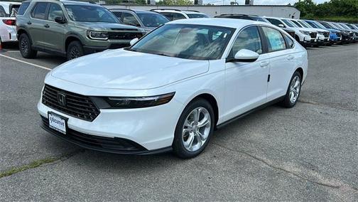 2025 Honda Accord LX 1.5T