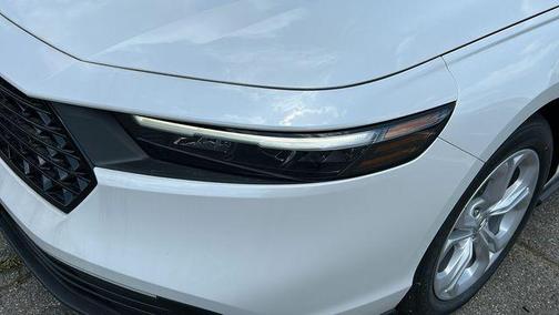 2025 Honda Accord LX 1.5T