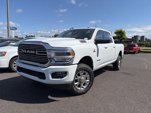 Bright White Clearcoat 2024 RAM 2500 Laramie Crew Cab 4x4 6'4' Box