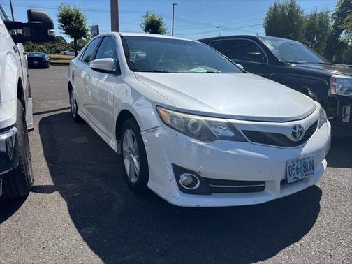 2014 Toyota Camry SE Sport
