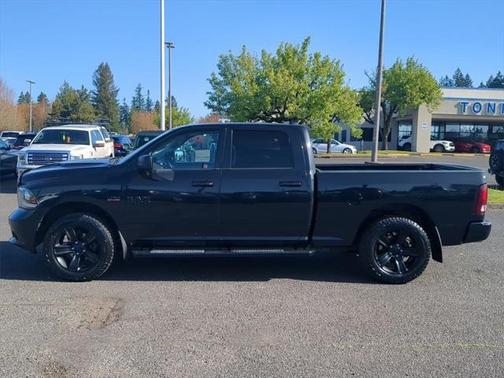 2018 RAM 1500 Sport