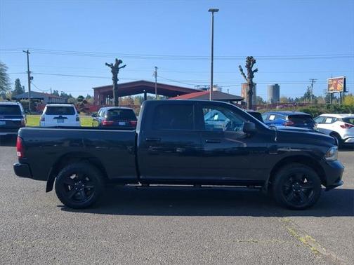 2018 RAM 1500 Sport