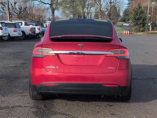 2016 Tesla Model X 90D