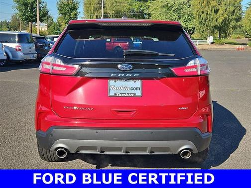 2023 Ford Edge Titanium