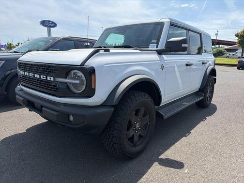 OXFORD WHITE 2025 Ford Bronco Outer Banks