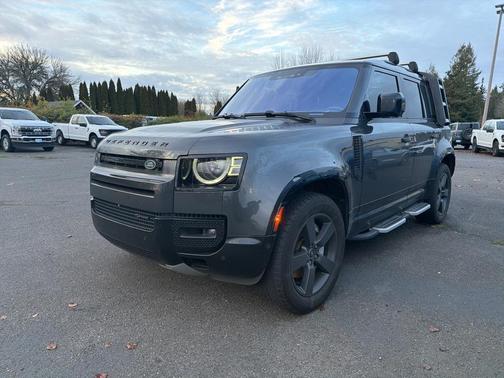 2022 Land Rover Defender 110 X-Dynamic HSE