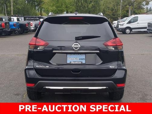 2018 Nissan Rogue SV