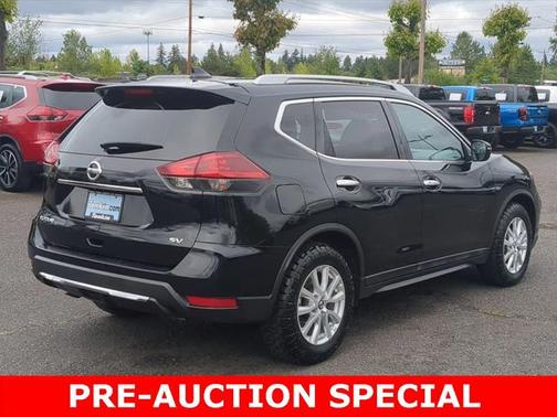 2018 Nissan Rogue SV