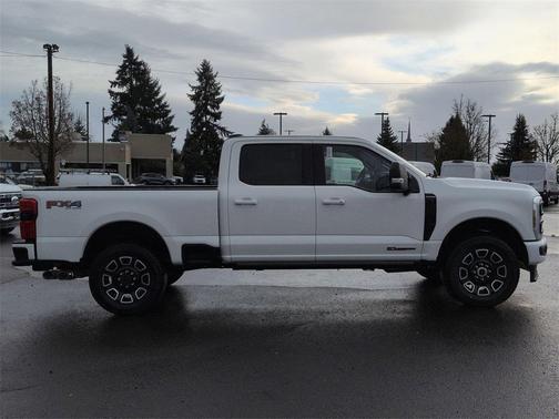 2026 Ford F-250 Platinum